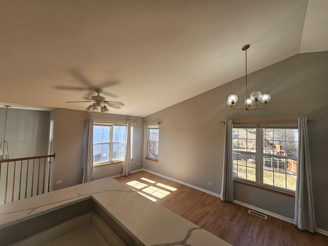 Photo - 852 Woodewind Dr Unit -