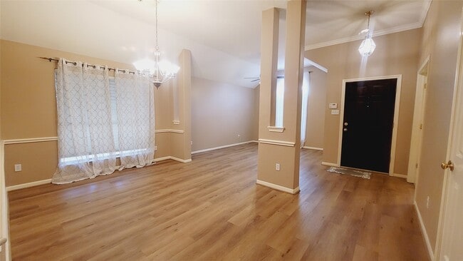 Photo - 16215 Brinton Ct