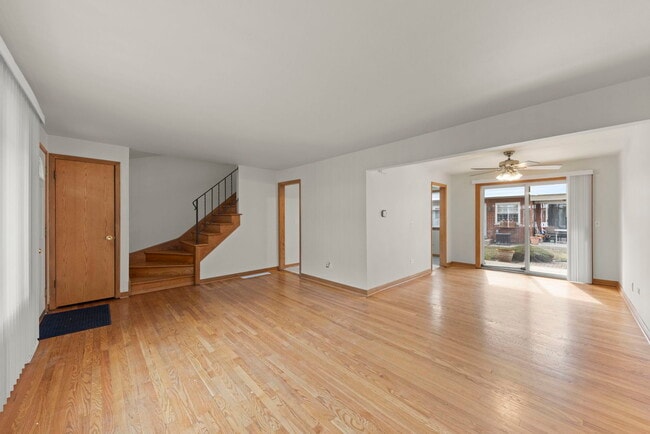 Photo - 509 Barnsdale Rd