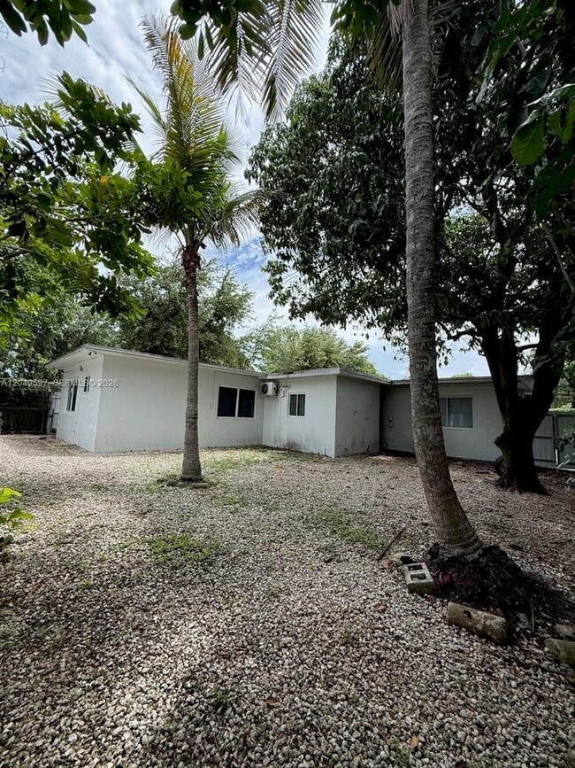 Photo - 6723 NE Miami Pl Unit 3