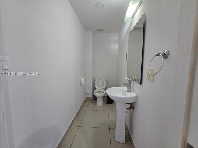 Photo - 25901 SW 139th Ct