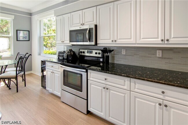 Photo - 7515 Stoneybrook Dr Unidad 811