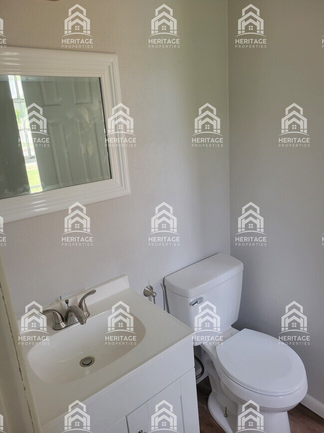 Photo - 1809 Fairfax Ave