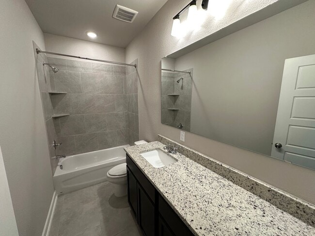 Photo - 1021 Elise Ave Unidad A