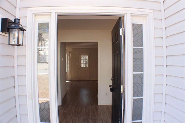 Photo - 1060 Grace Dr