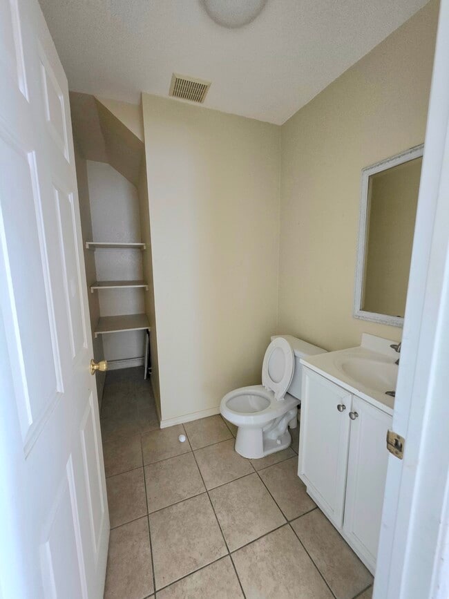 Photo - 209 E 119th St