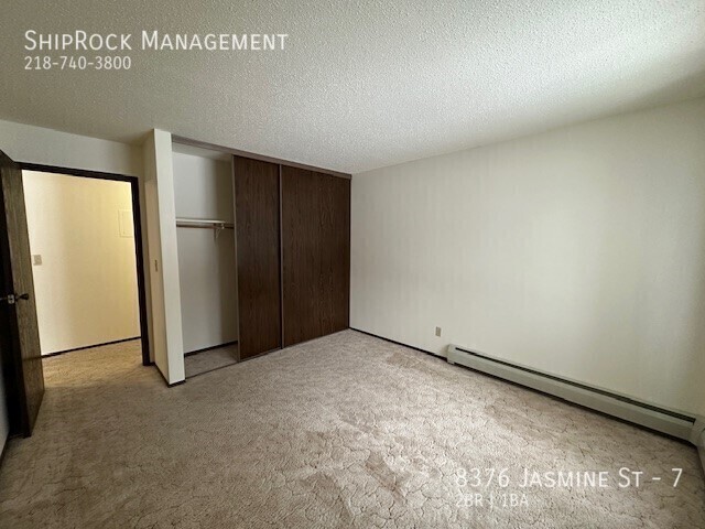 Photo - Meadowbrook 8379-#7 Unit 7
