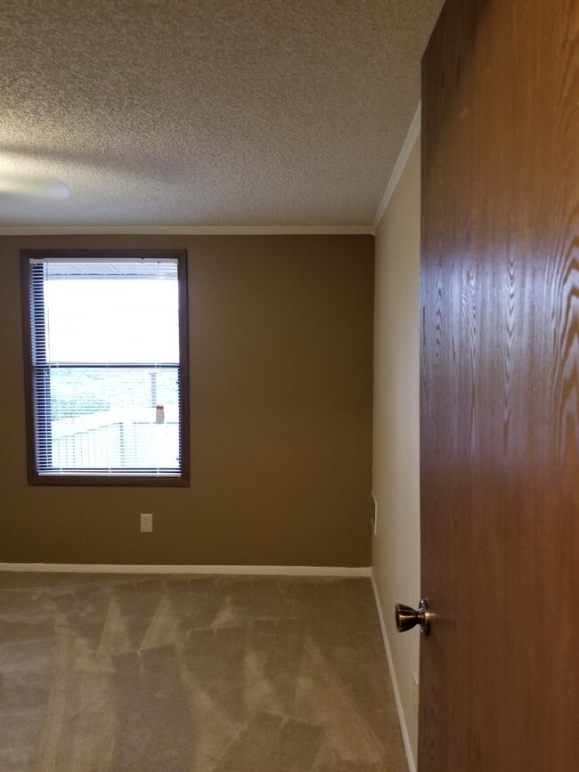 Shadow Bay Apartments For Rent in Jacksonville, FL