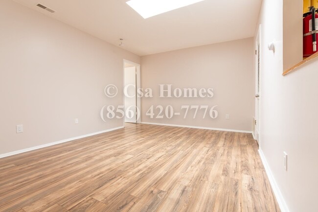 Photo - 12 N Black Horse Pike Unidad 12 N Black Horse - Apartment