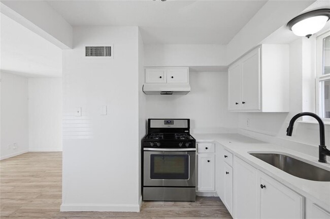 Photo - 2705 Windswept Cove Unidad 101