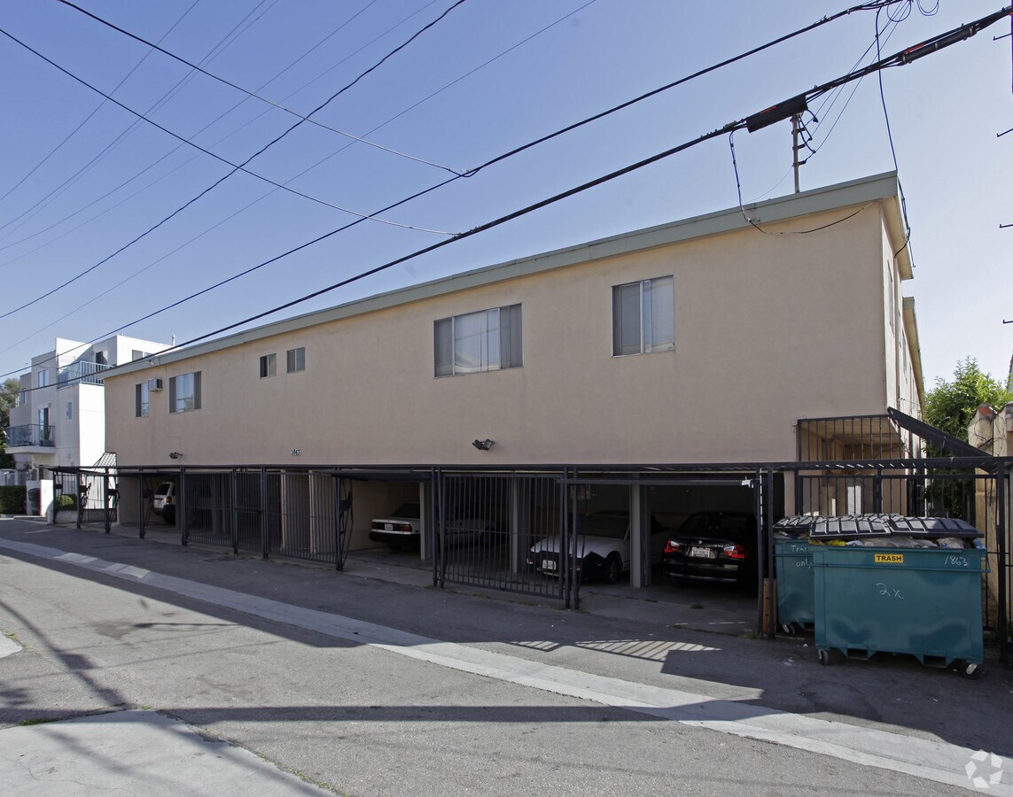 Photo - 1863 10th St.