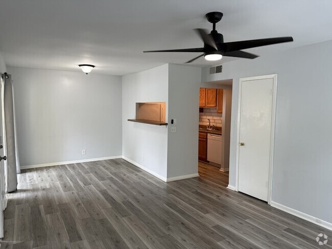 Building Photo - 810 Bellevue Rd Unit 131 Rental