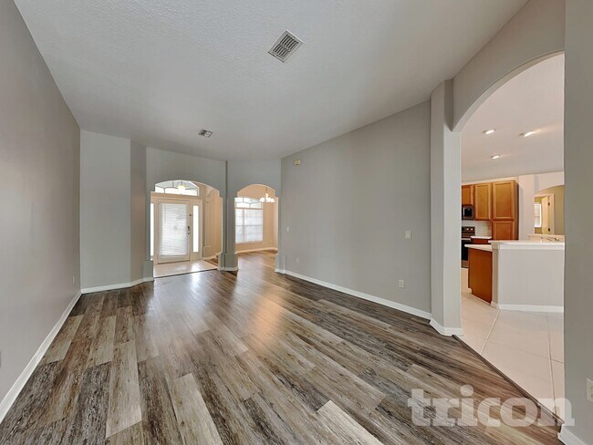 14556 Edgemere Dr
