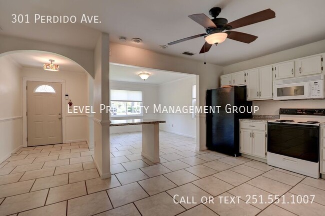 Photo - 301 Perdido Ave