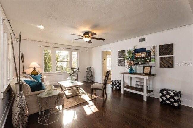 Photo - 1111 E Patterson St