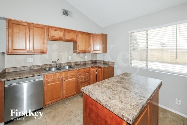 Photo - 3345 W Columbine Dr