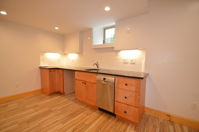 Photo - 182 Babcock St Condo Unit 1