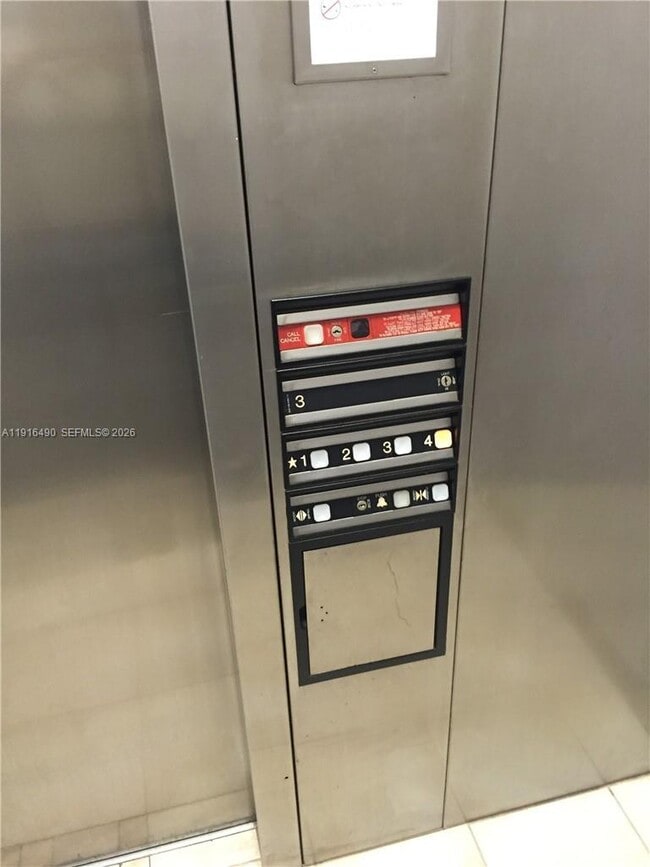 Photo - 1341 SE 3rd Ave Unidad 409