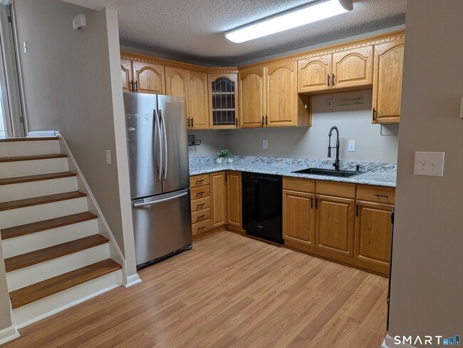 Photo - 50 E Hill Rd Unit 2F