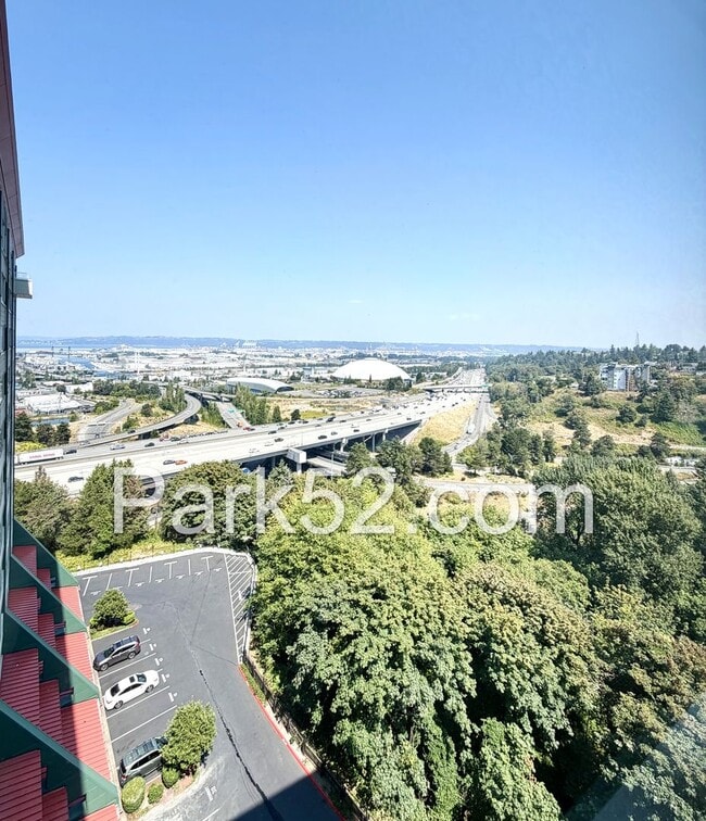 Photo - 3201 Pacific Ave Unit 1007