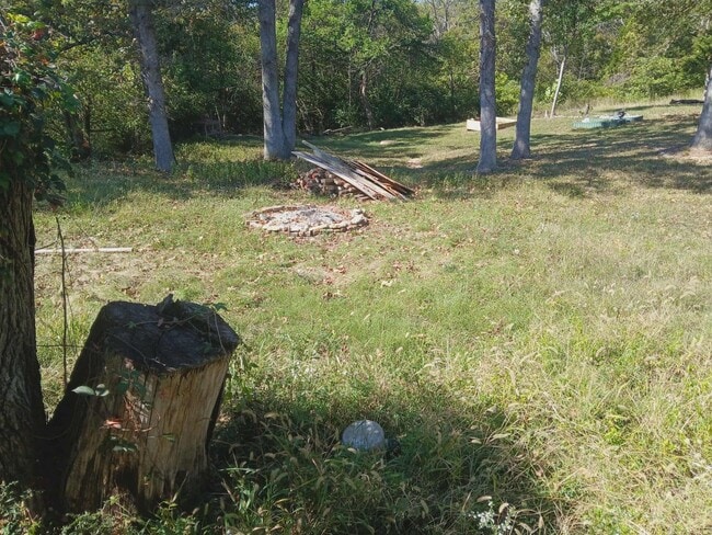 Photo - HILLSBORO - Ranch Style Home with Covered Front Porch - $750 MONTH / $999 DOWN