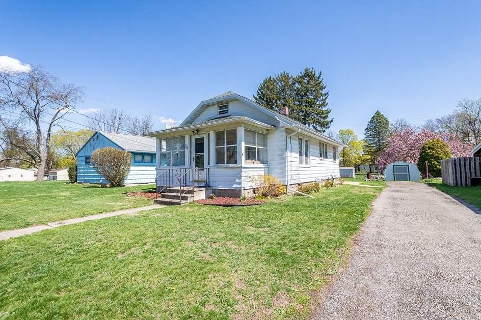 Photo - 727 Bellevue Ave