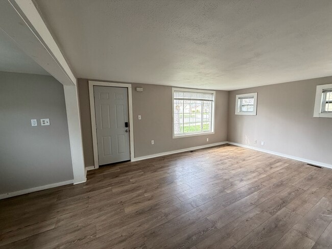 Photo - 430 Dunlap St