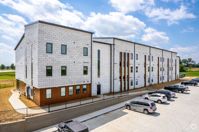 Briar Grove Apartments (Building D)
