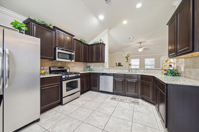 Building Photo - 5213 Kendall Glen Ct