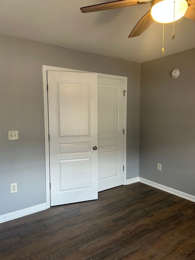 Photo - 07-102 Frady Unidad 07-102 - C