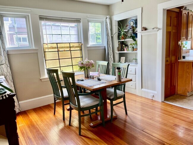 Building Photo - 49 Bridges Ave Unit 49