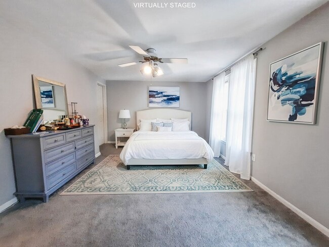 Photo - Spacious 3BR/2.5BA End-Unit TH in Windsor Mill + Move-In Special!