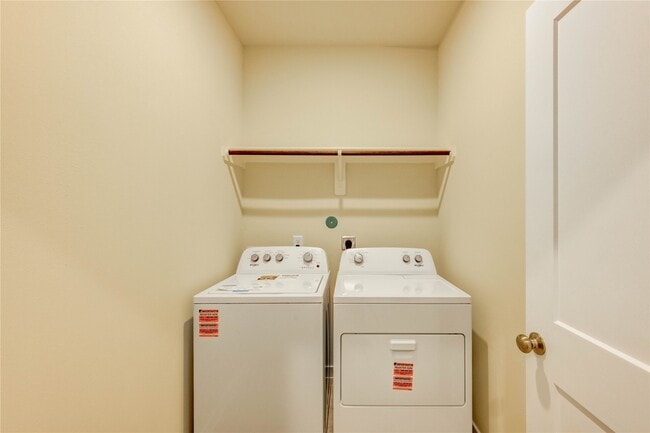 Photo - 21526 George Wayne Wy