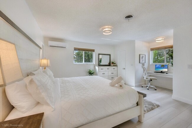 Photo - 1250 Arthur St