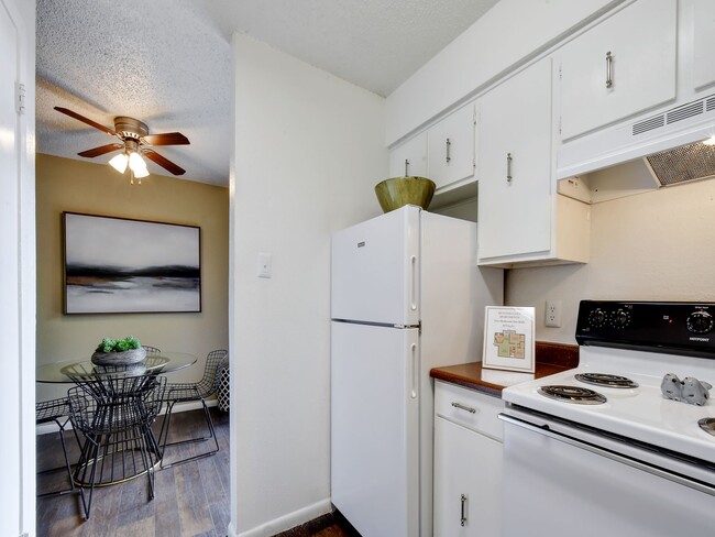 Hunter's Glen Apartments