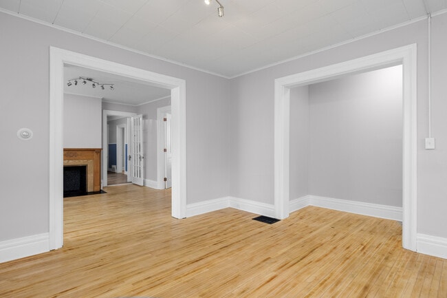 Photo - 707 Academy St Unit 1