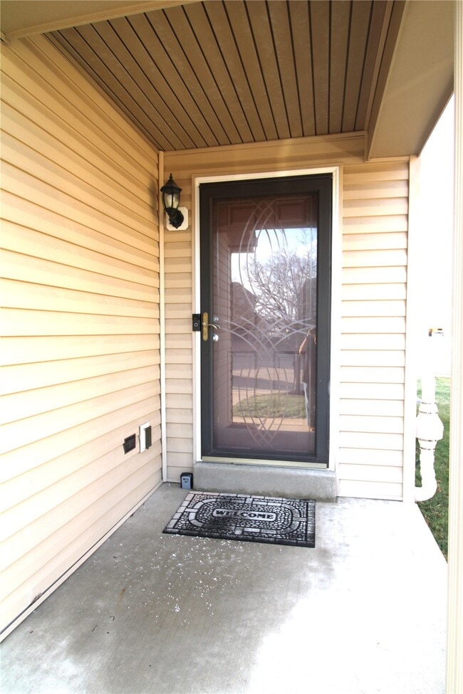 Photo - 643 Country Heights Dr