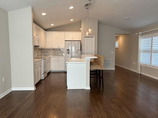 12721 Sagewood Dr