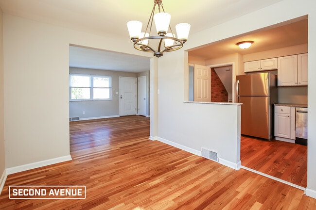 Photo - 667 Regency Dr