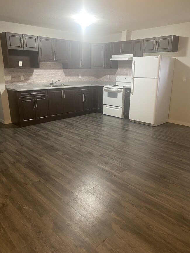 Building Photo - 6262 Little Pine Loop