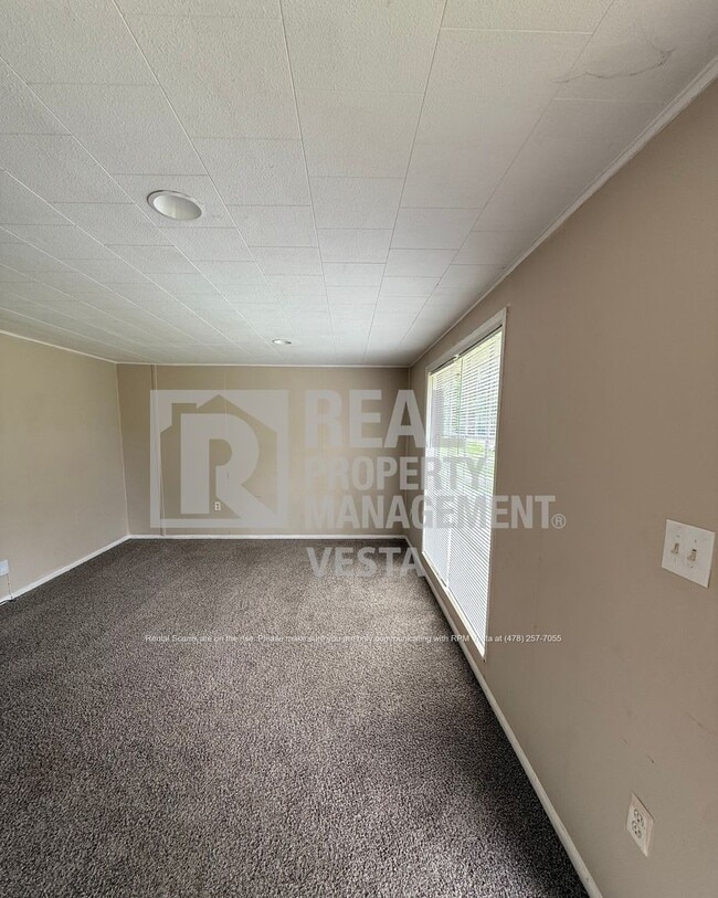 Photo - 620 Cedarwood Dr
