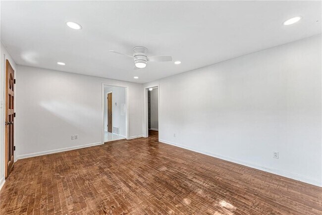 Photo - 1204 W Carter St