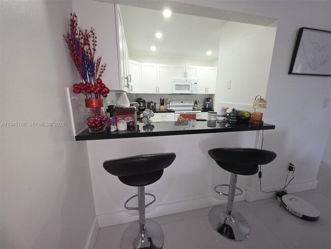 Photo - 6970 NW 186th St Unit 3-307