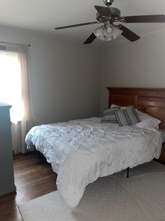 Photo - 1536 Idlewood Avenue