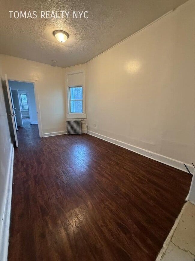 Photo - 94 Orchard St