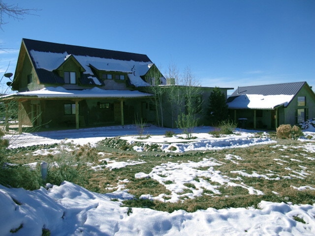 Building Photo - 610 Critcher St