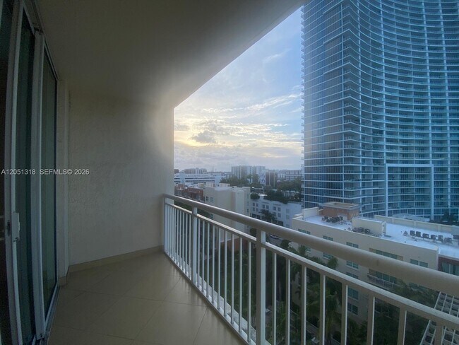 Photo - 2000 N Bayshore Dr Unit 1107