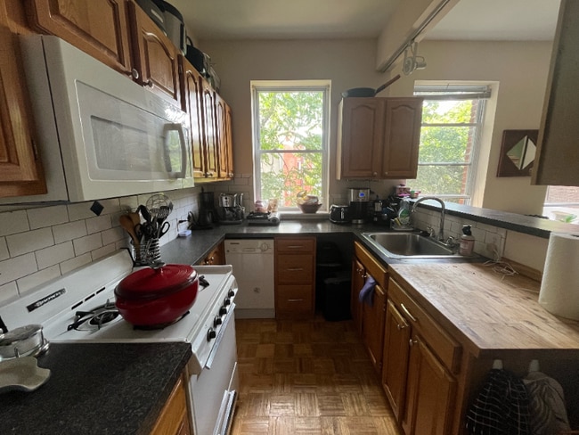 Photo - 1315 Park Rd NW