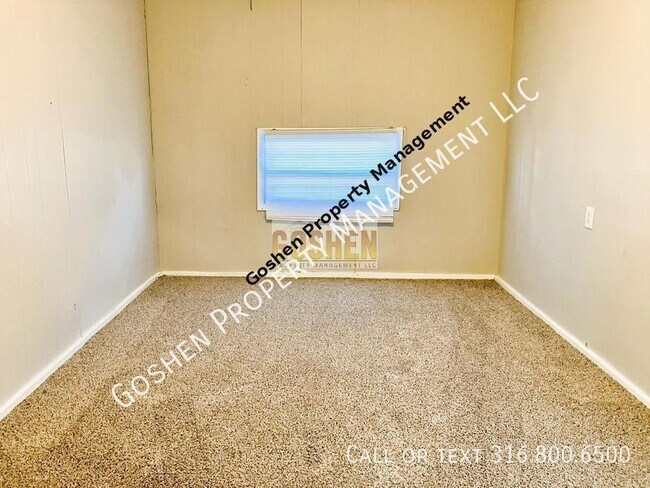 Photo - 3 Bedroom 1 Bath located Northeast Wichita...