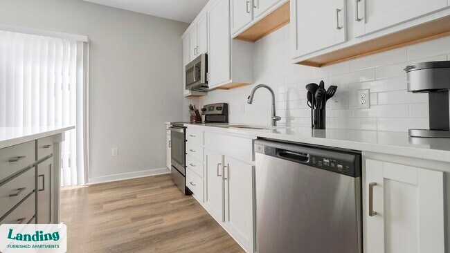 Photo - 1720 Rocky River Rd Unidad 4939-B